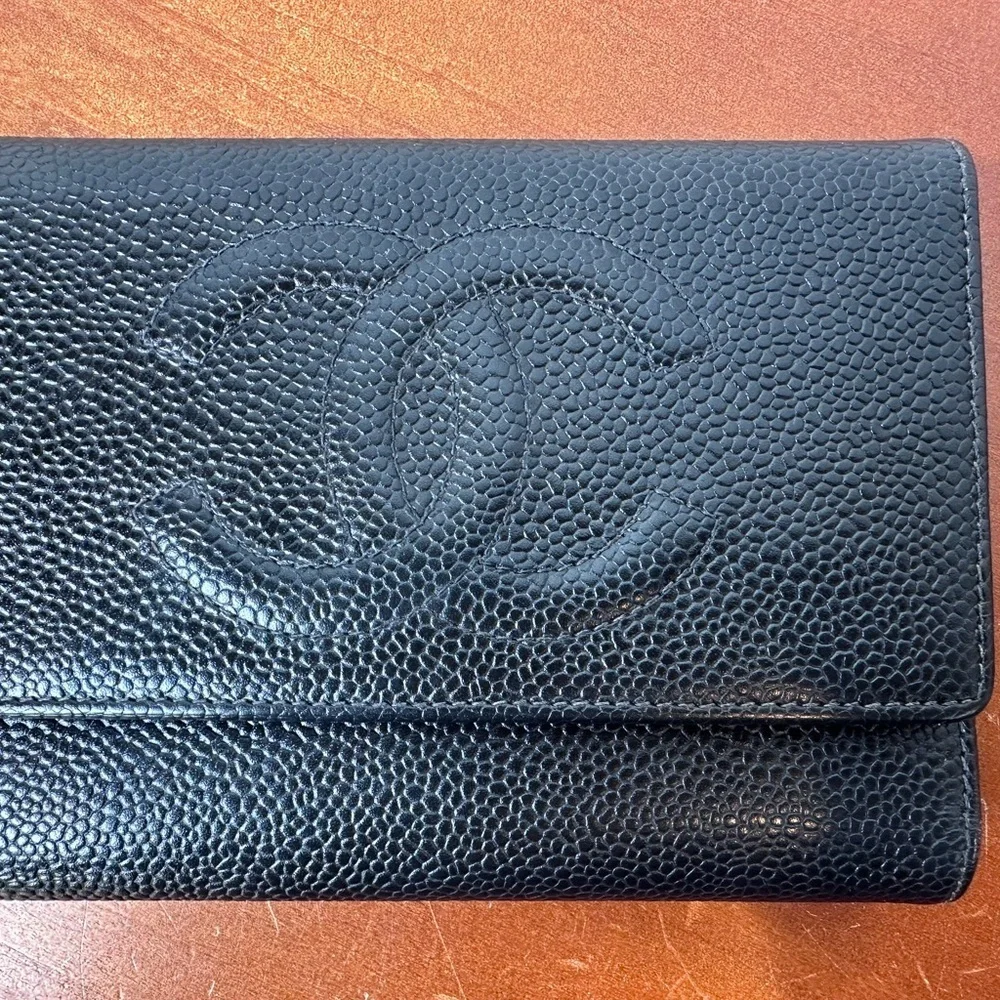 Chanel Black leather wallet